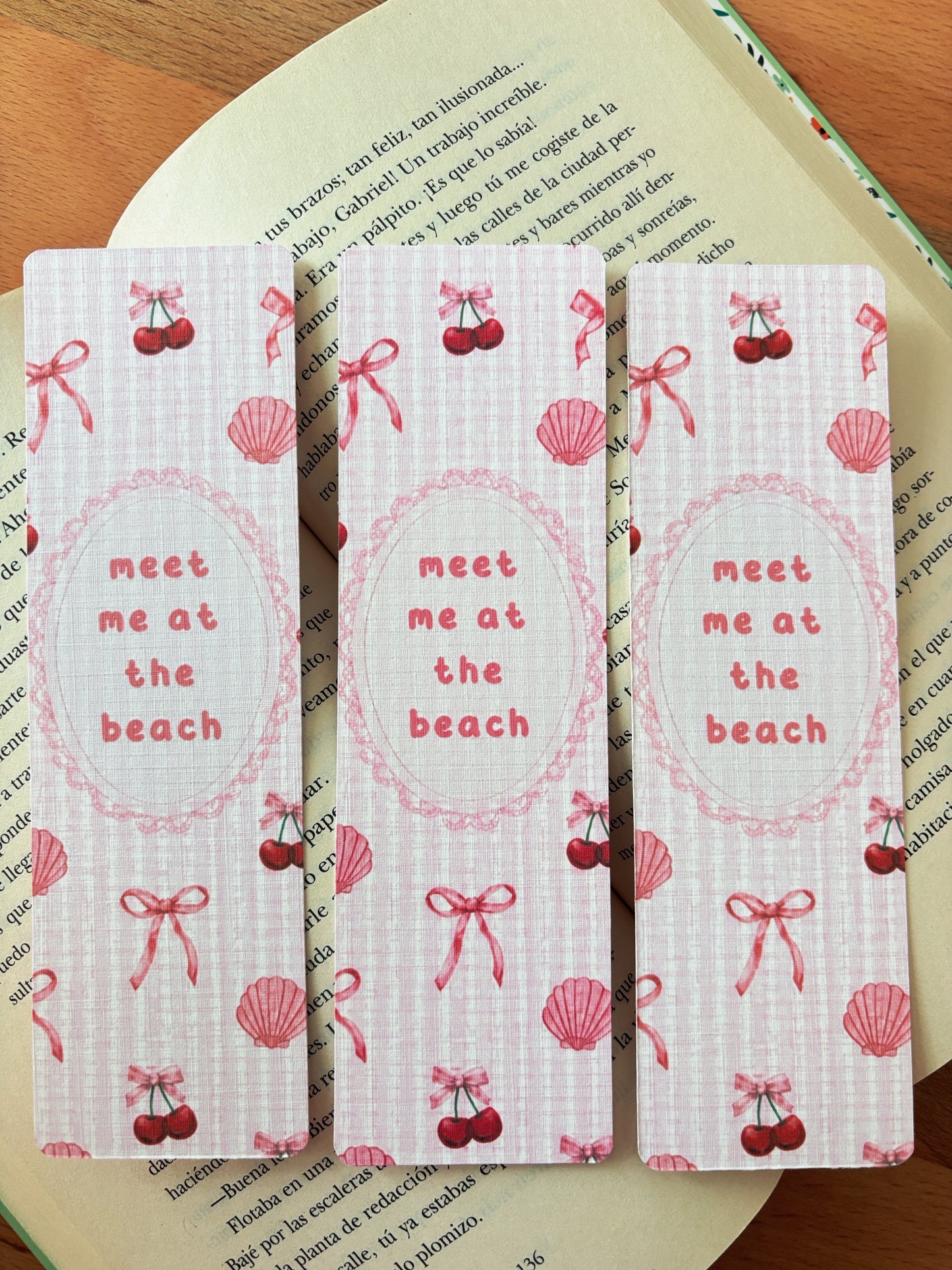 Meet me at the beach bookmark