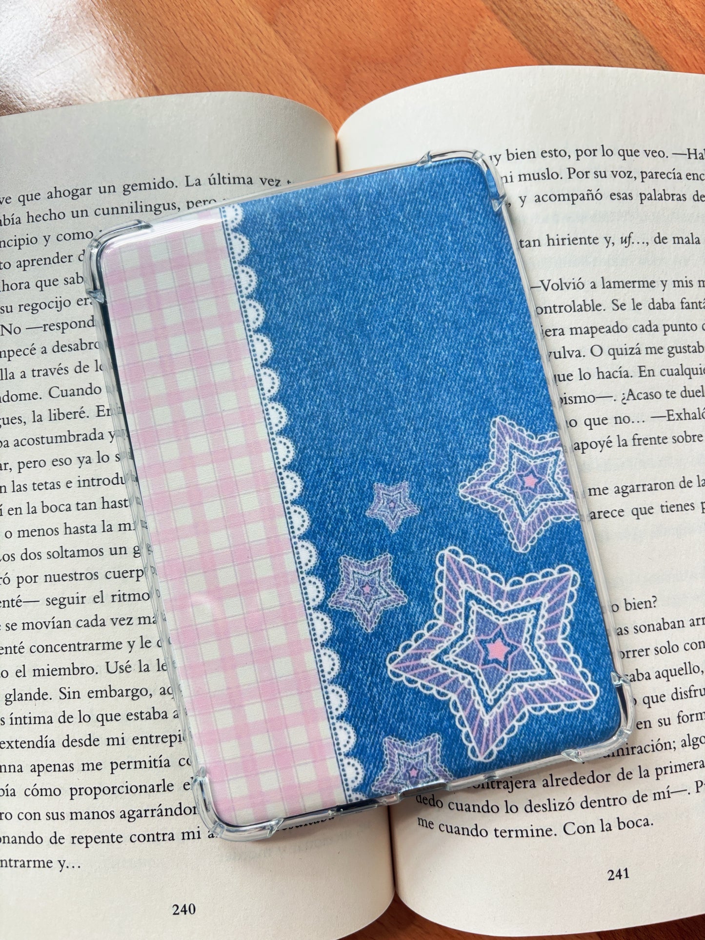 Denim Lace Stars Kindle Insert