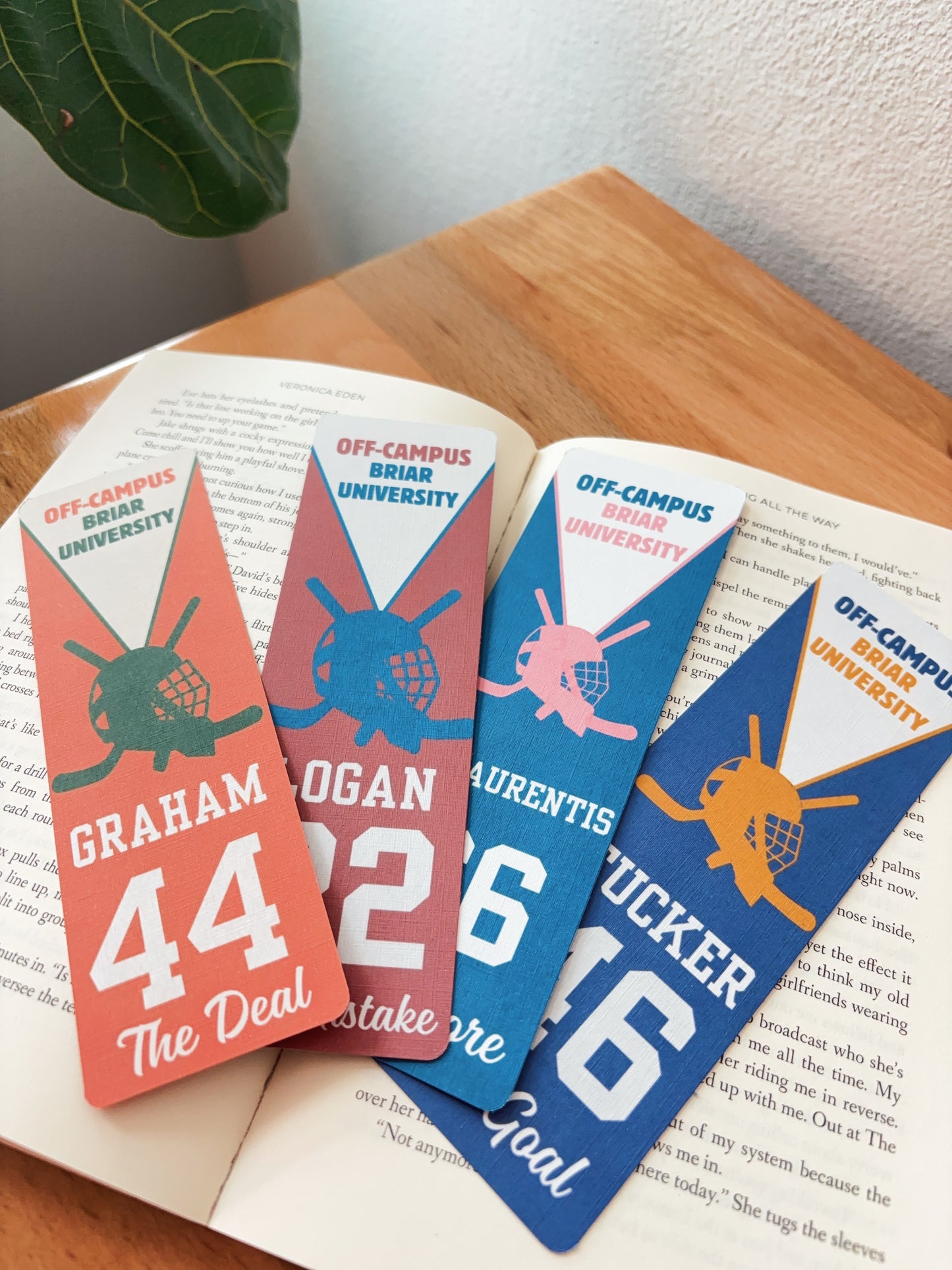Off Campus Serie Bundle Bookmarks